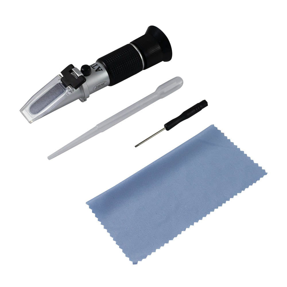 UNIVERSAL REFRACTOMETER